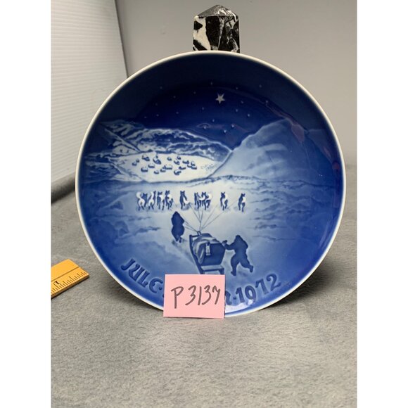 B&G Copenhagen Porcelain Christmas In Greenland Collector Plate 1972 Blue & Whit - Picture 7 of 7